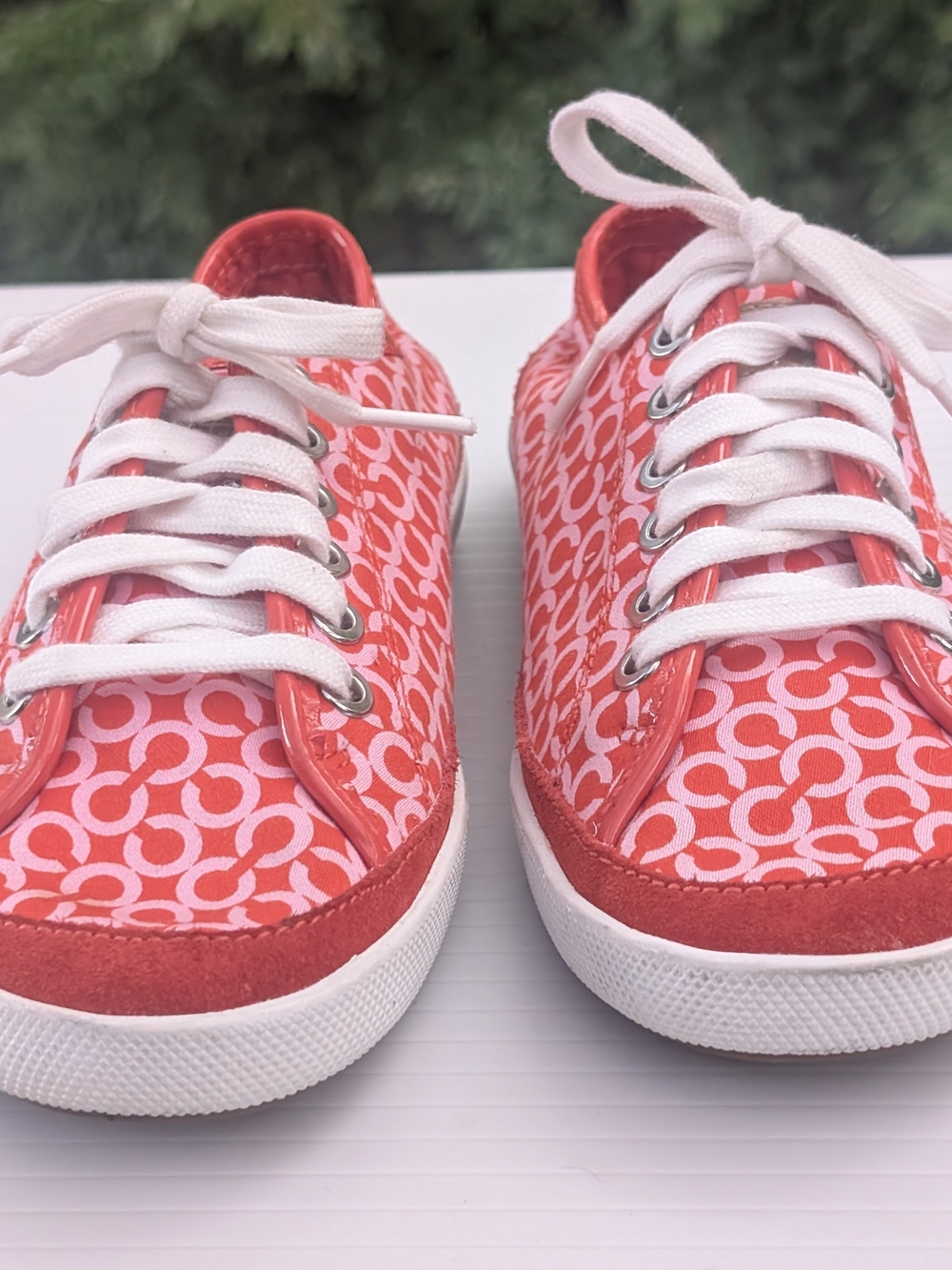Coach Women’s Red Signature Logo Low-Top Sneakers